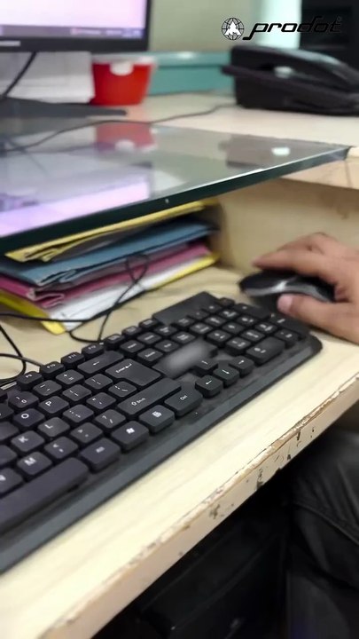 Buy the Best Keyboard and Mouse Sets Online with Smooth Performance