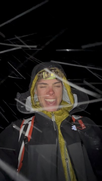 Premiere nuit en igloo 🤪