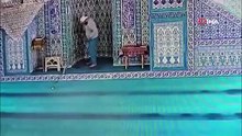 Oltalı hırsız camiden öyle bir şey çaldı ki... Akılalmaz hırsızlık saniye saniye kamerada