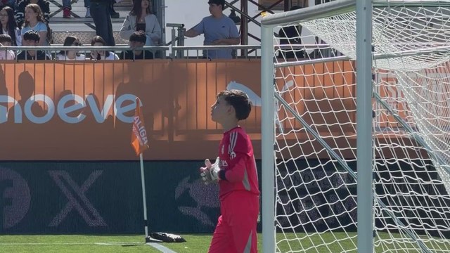 El ritual de Martín Casillas antes del Clásico sub 12