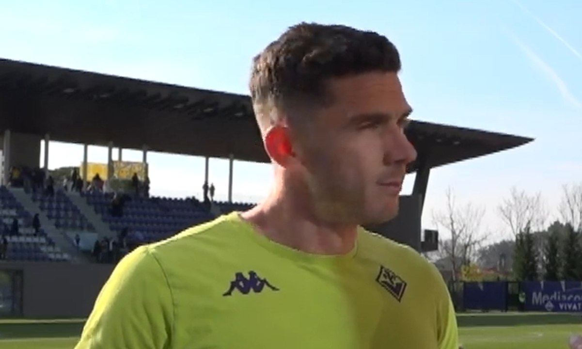 VIDEO VN - Gosens firma autografi al termine dell'allenamento