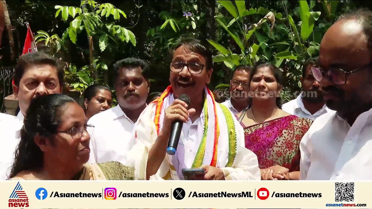 'പോറ്റിയേ,കേറ്റിയേ...' പാട്ട് പാടിയ റാന്നിയിലെ UDF സ്ഥാനാർത്ഥിക്കെതിരെ തെരഞ്ഞെടുപ്പ് കമ്മീഷന് പരാതി