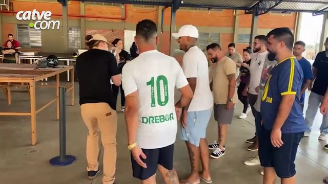 Fiéis realizam últimos ensaios para encenação da Paixão de Cristo em Cascavel