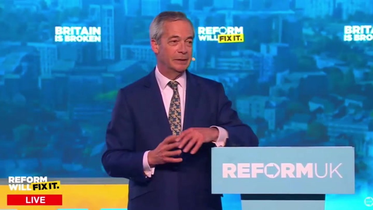 Nigel Farage repeatedly heckled at Reform UK event in London