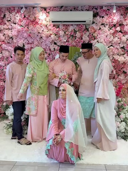 Anak Sulung Bertunang Dengan Gadis Singapura Pilihan Hati 1