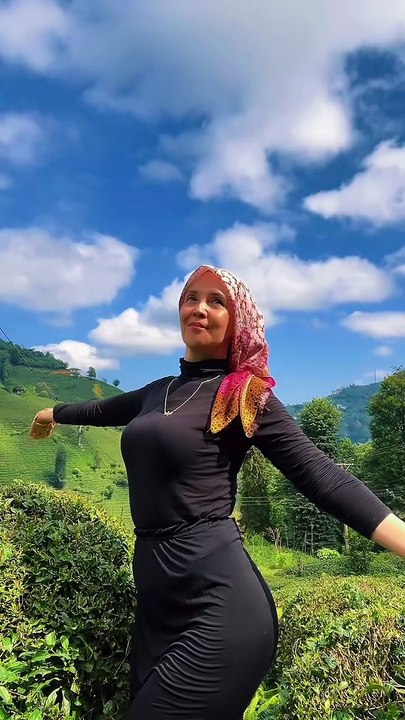 Türbanlı Kusursuz Fizik