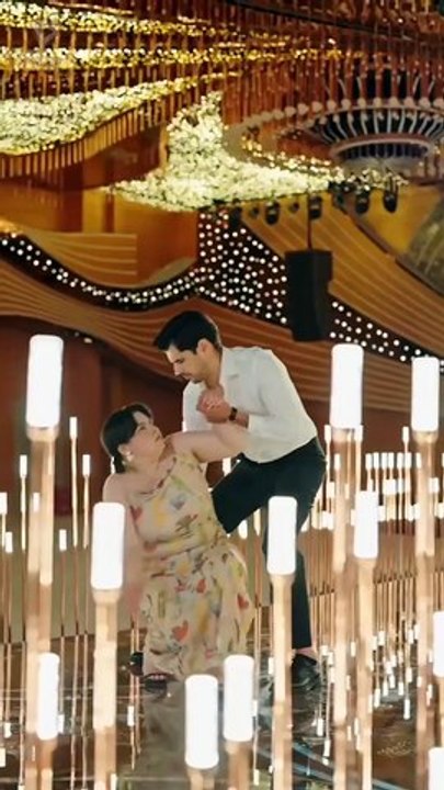 In Love With A Size 14 - The Fashion Tycoon shortmintz