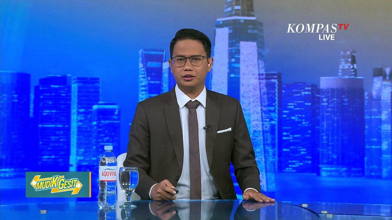 Cerita Petugas Bus di Cileunyi Tak Pulang Lebaran Demi Mencari Nafkah | KOMPAS SIANG