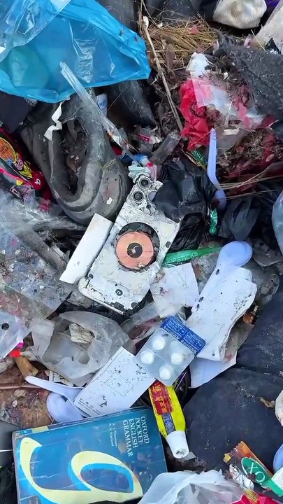 Found iphones  wow #foundphone #iphones #restoration #reels_5