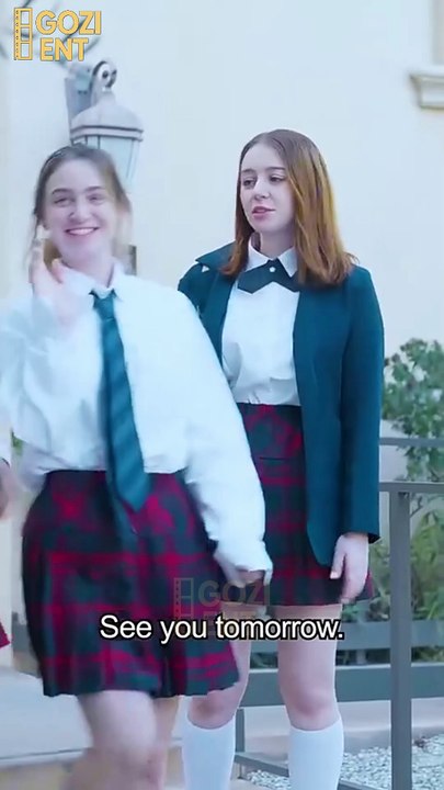 My Vampire Husband Wants to Bite Me Every Night