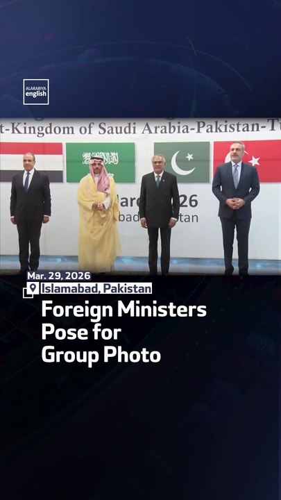 Foreign Ministers Pose For Group Photo