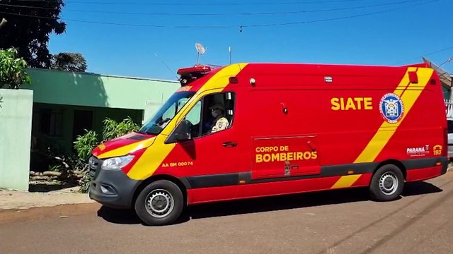 Homem fica ferido após cair de árvore enquanto realizava corte de galhos em Cascavel
