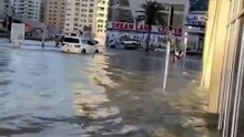 Roads Flooded After Heavy Rainfall in Sharjah UAE 🇦🇪 | Severe Weather Update 29 March 2026