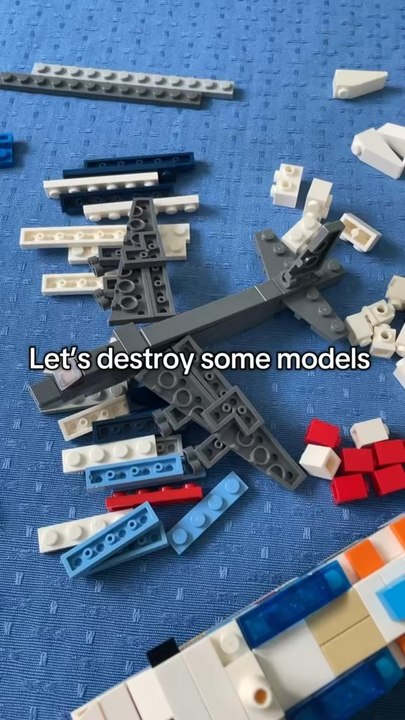 Awesome Lego video