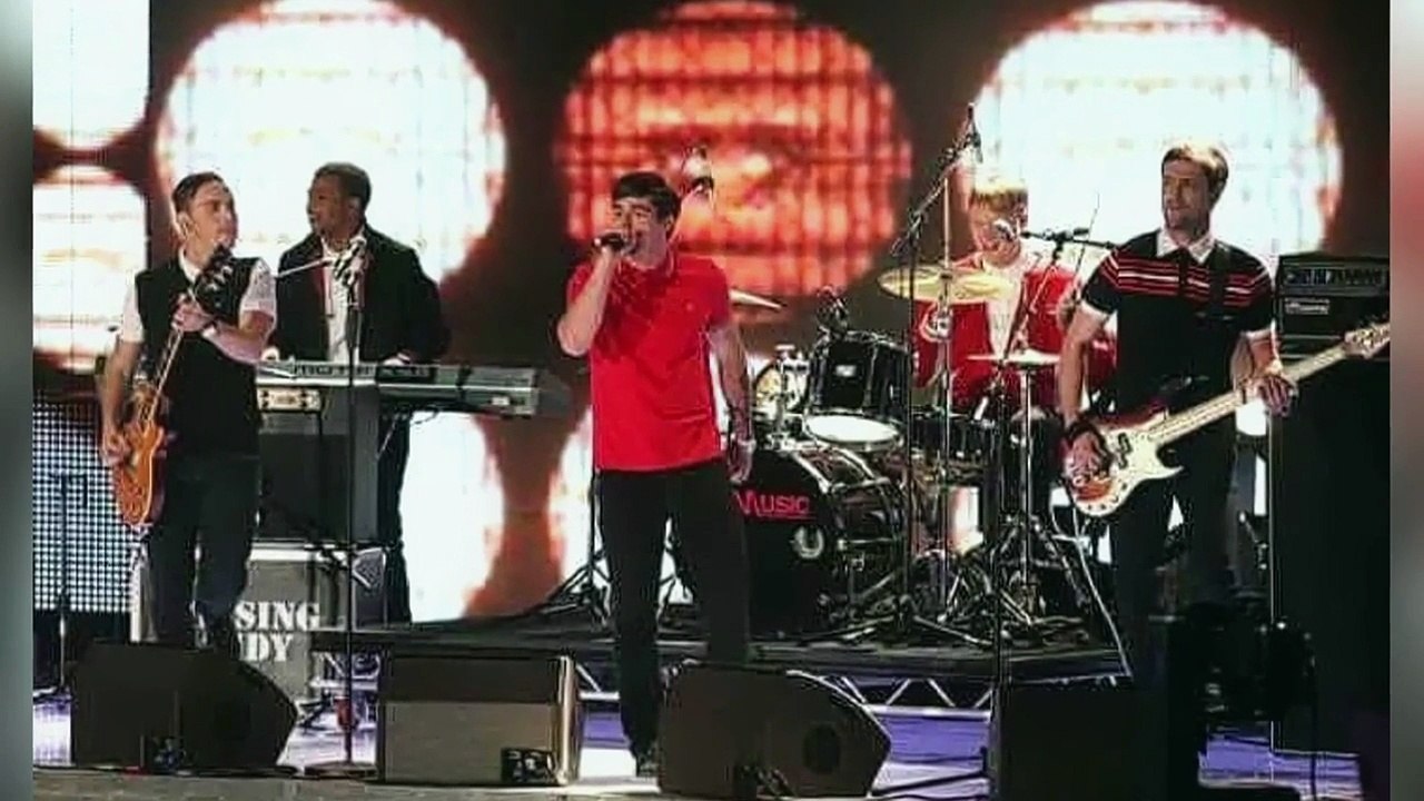 Watch Rich Holiday Poor Holiday S05E08