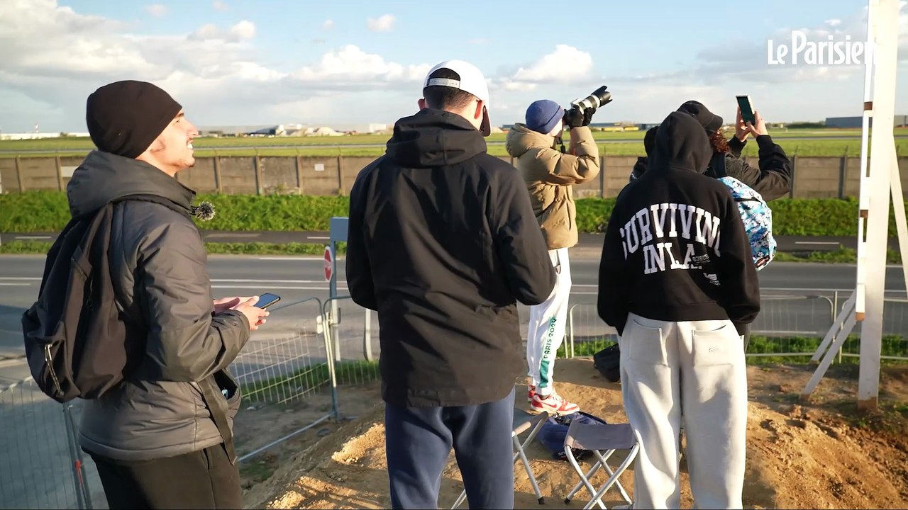 « On ne verra plus notre avion préféré » : dernier décollage d’Air France à Orly