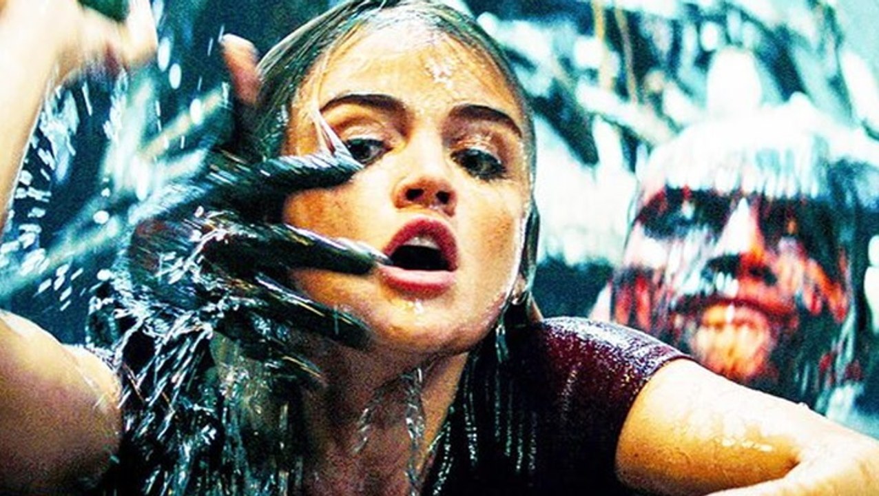 20 AWFUL Horror Movie Moments You Wish You Could Forget