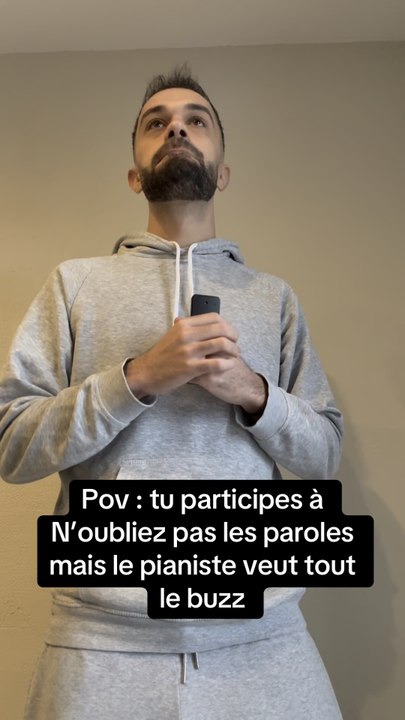 Il veut tout le buzz