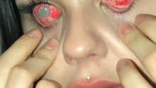 Taking off FX contacts