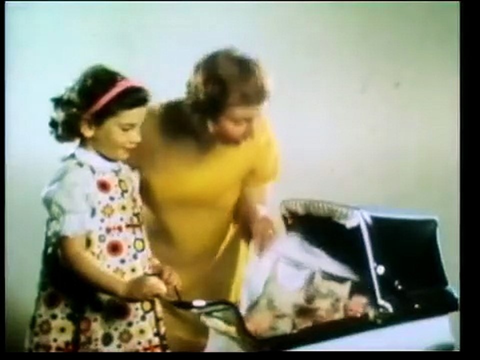 Sesame Street S01E004 (Episode 0004) - Gordon, Susan and Bob run Hooper's Store for the day