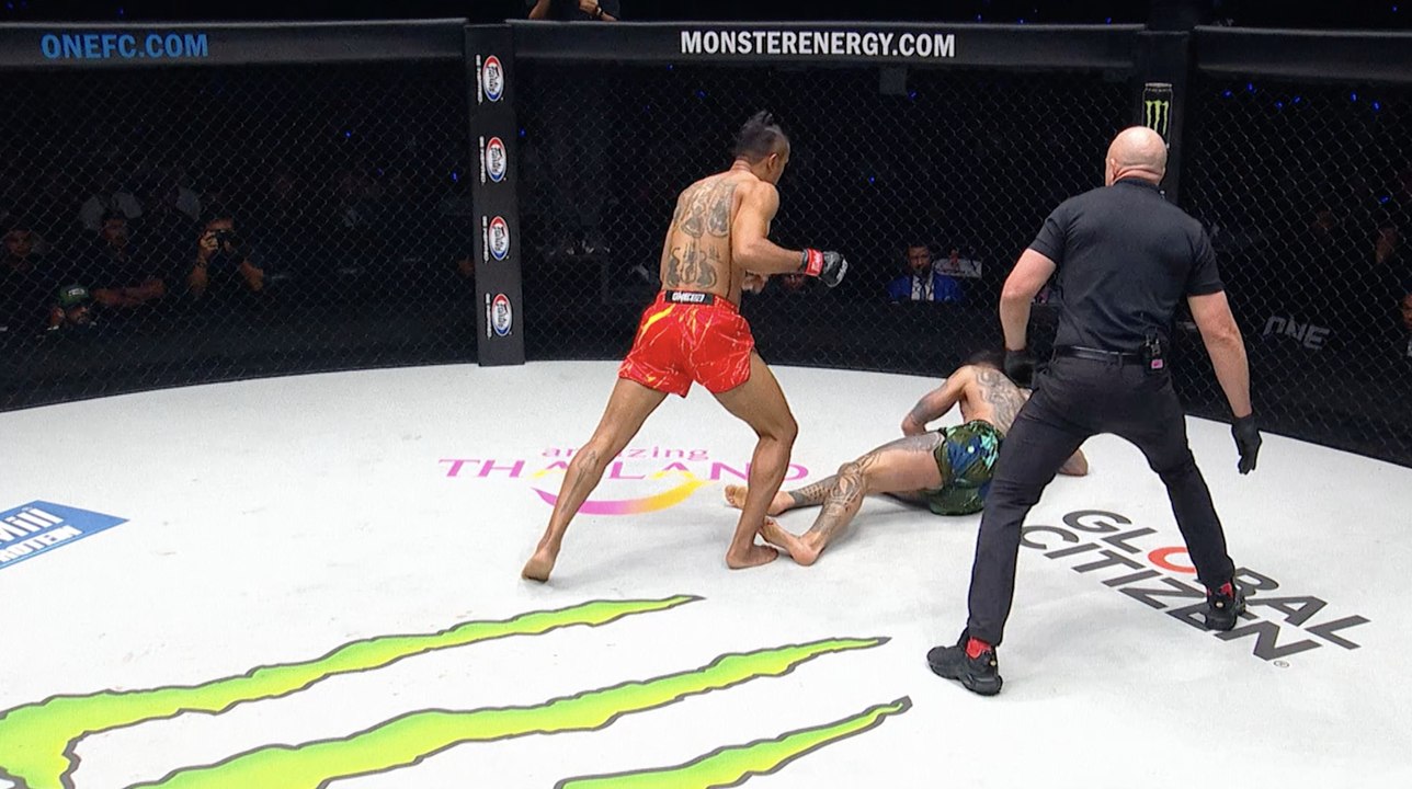 SINSAMUT'S BOUT HIGHLIGHTS