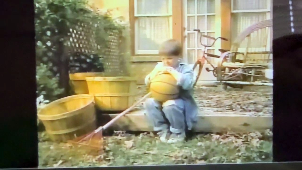 Chuck E. Cheese’s Ad- Happy Endings (1992)