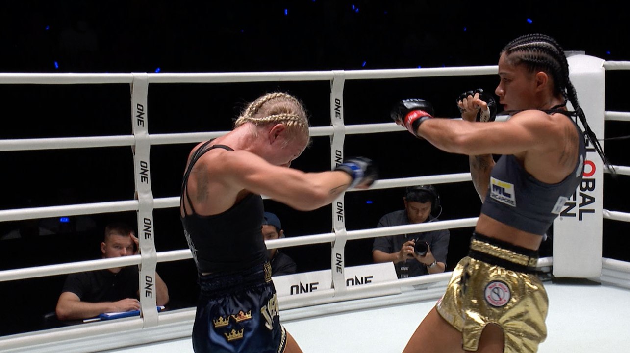 ALLYCIA HELLEN RODRIGUES'S BOUT HIGHLIGHTS
