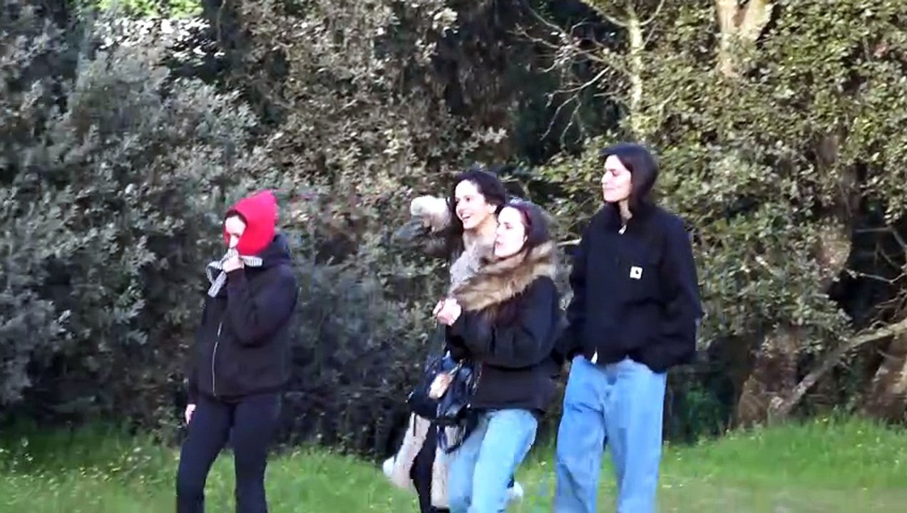 Rosalía, recuperada y relajada junto a Loli Bahía horas antes de su concierto en Madrid