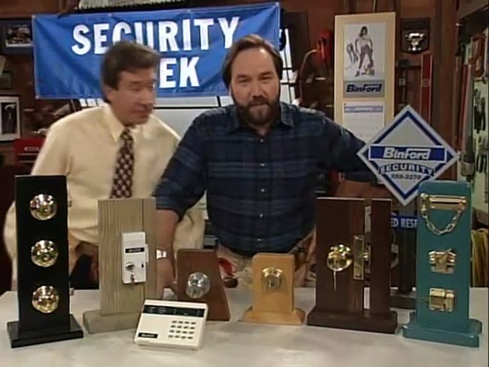 Hör mal, wer da hämmert S04E13-Brads neuer Job