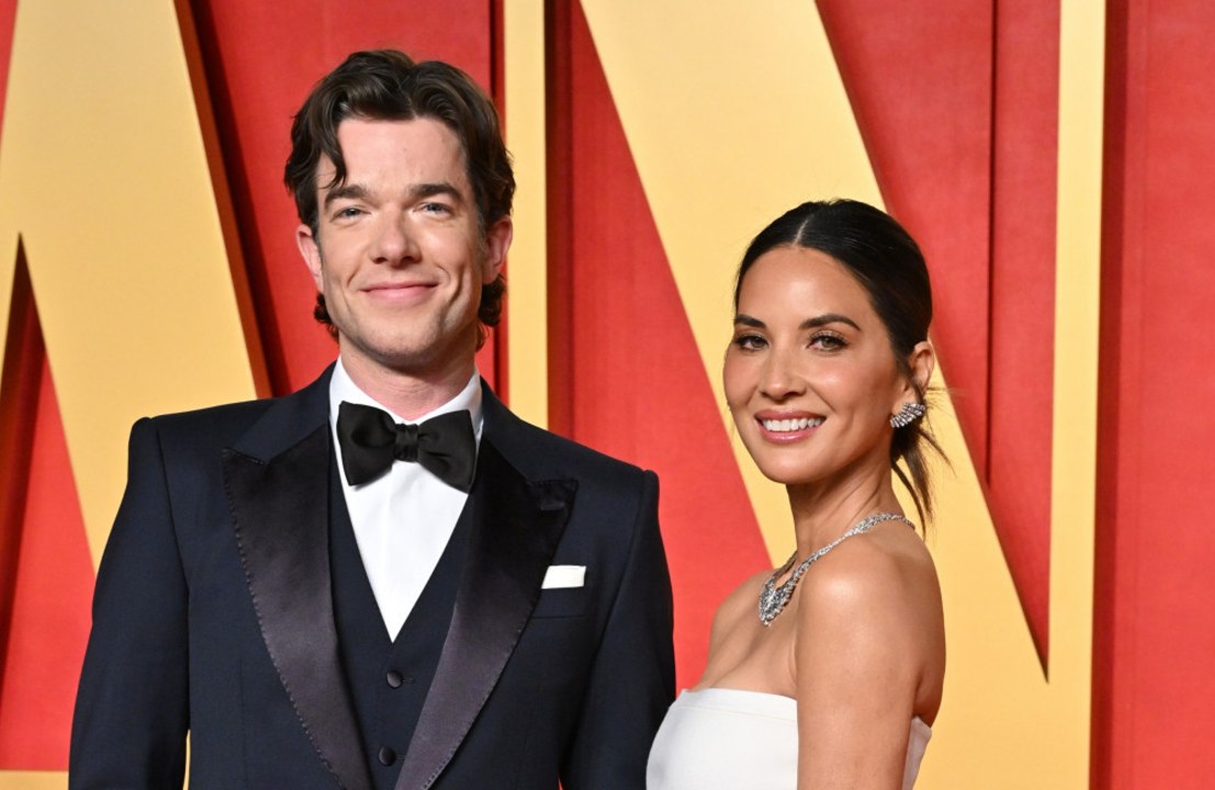 Olivia Munn: Ehemann John Mulaney 'erleichterte Last' während ihrer Krebserkrankung