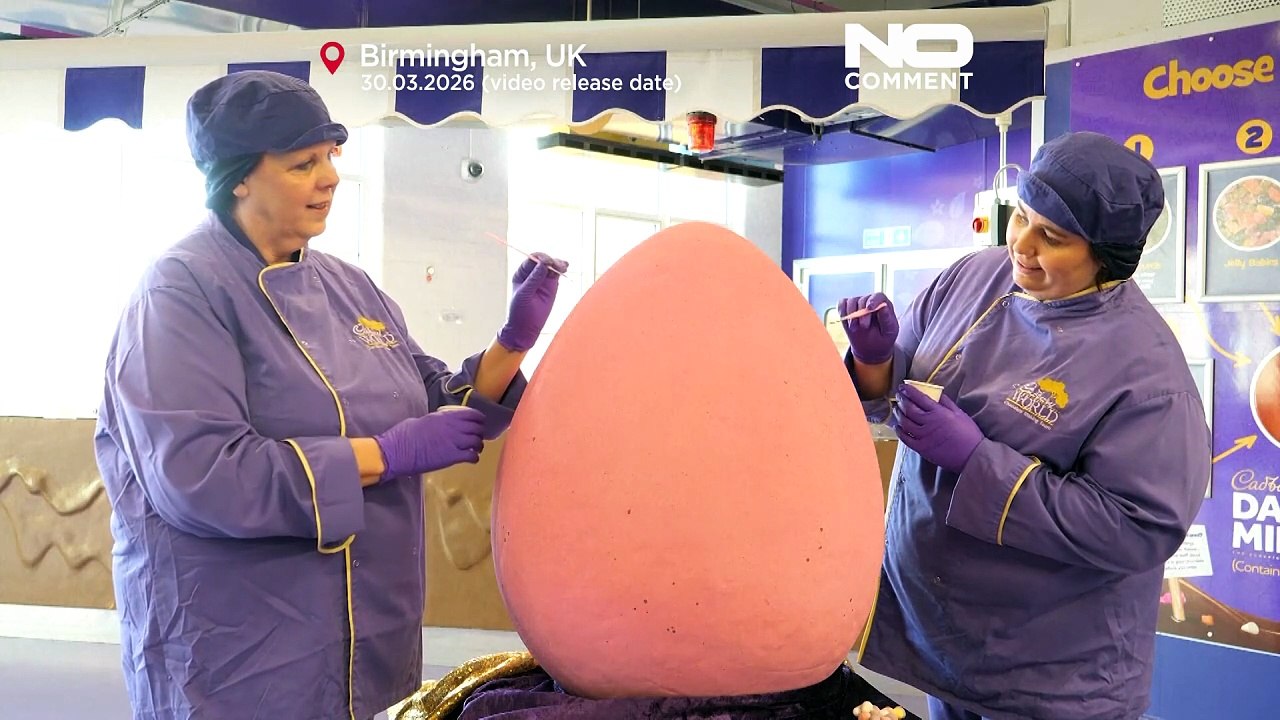 Cadbury präsentiert riesiges 55-Kilo-„Mega Mini Egg“ vor Ostern