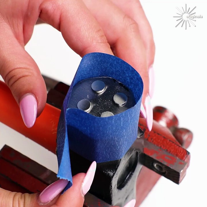 A genius hammer hack to try! 🙌