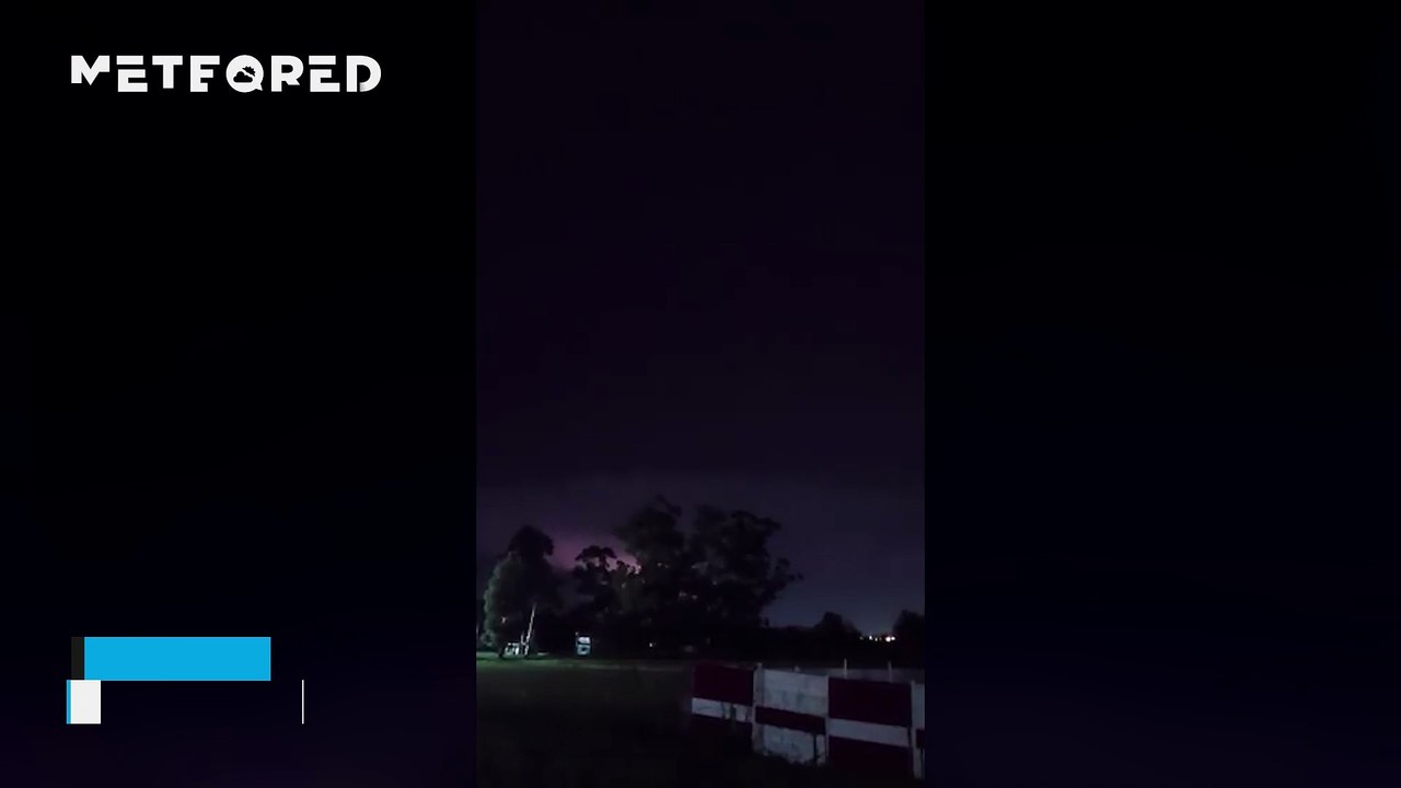 A stunning "blue jet" was captured in the skies of Tucumán, Argentina