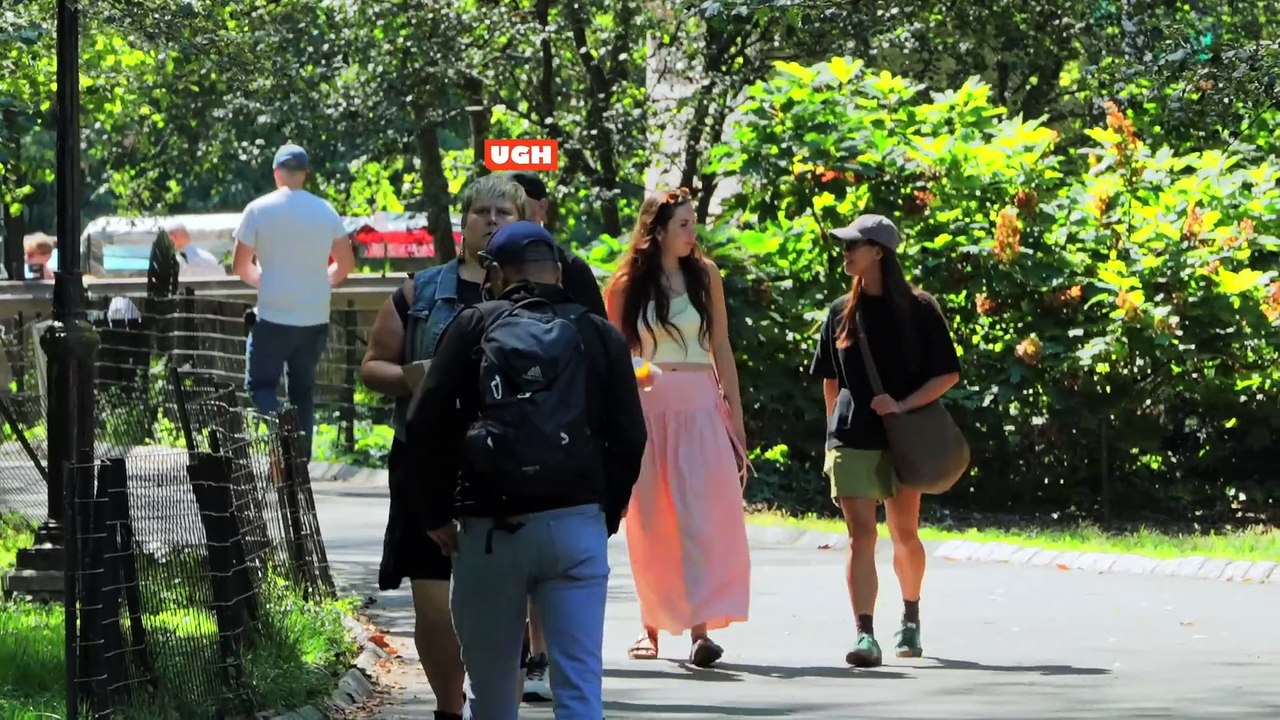 Funny FART Prank in NYC! Anaconda SQUEEZE!