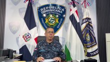 Suspenden coronel por agredir a joven en Los Mina