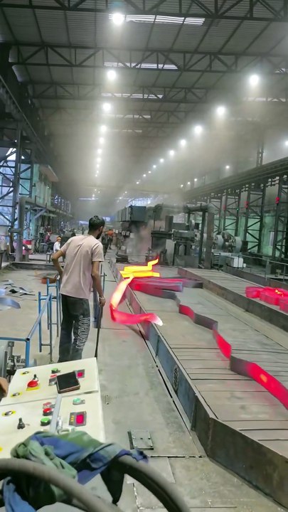 Steel Worker in America 🇺🇸 #talent #skills #fyp #usa #steel