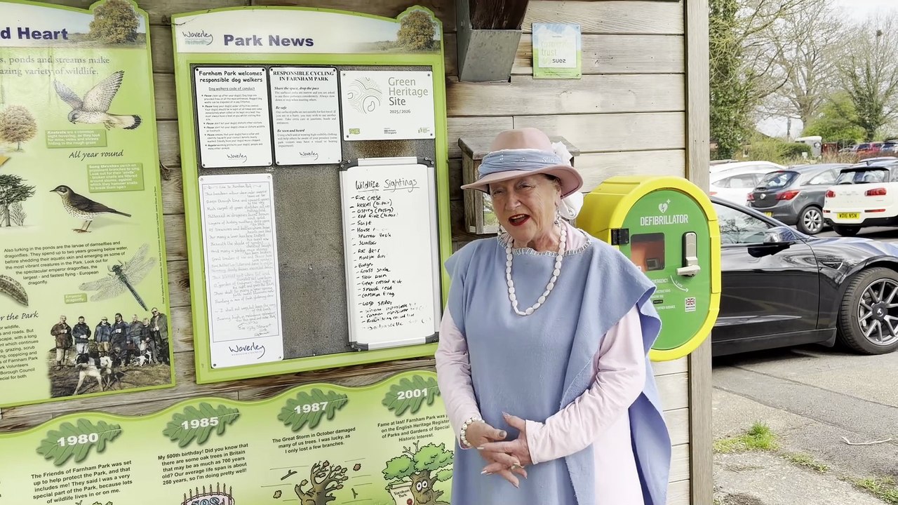 Gilly Stewart reads her Ode to Farnham Park.