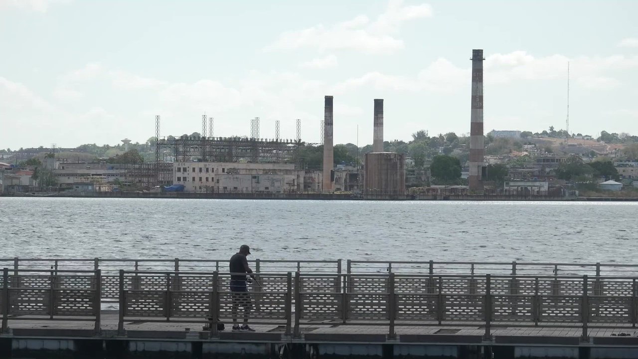 Cuba recibe con los brazos abiertos al petrolero ruso tras la apertura parcial de Trump