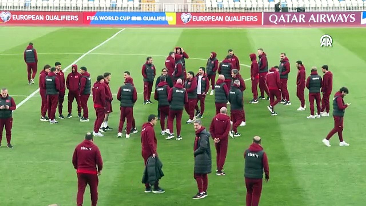 MİLLİ TAKIM KOSOVA'DA SAHAYA ÇIKTI