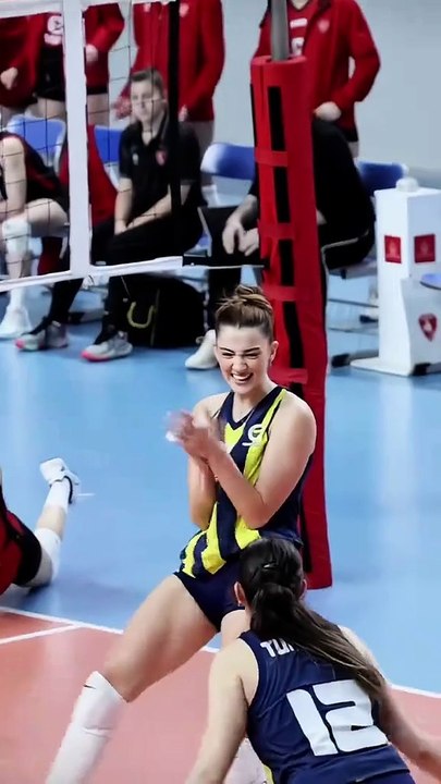 Cute_Zehra_Genus😍_#volleyballlove_#volleyballlife_##volleyballplayer_#volleyballgirls_