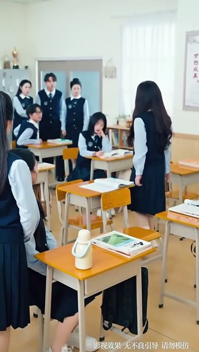 (88) After the end, she was found to be a wealthy man, and on the day she was found to be a wealthy man, she set up stumbling blocks everywhere, embarrassing her, facing jealousy, ridicule and doubts from her family, she slapped everyone in the face with