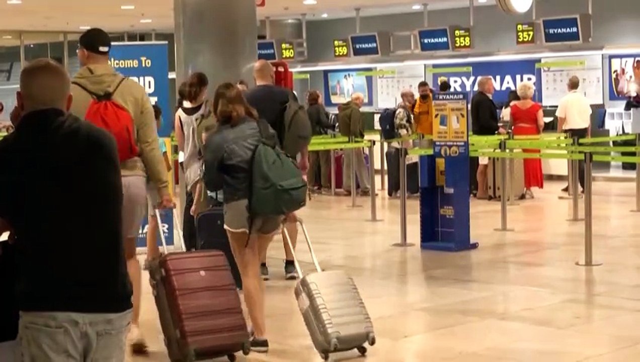 Airlines face fare dilemma as fuel spike threatens travel demand