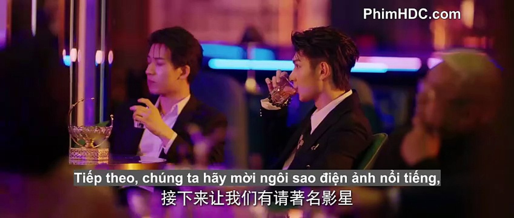 Mùa Mưa Khuynh Thành - Turbulent Love tập 4