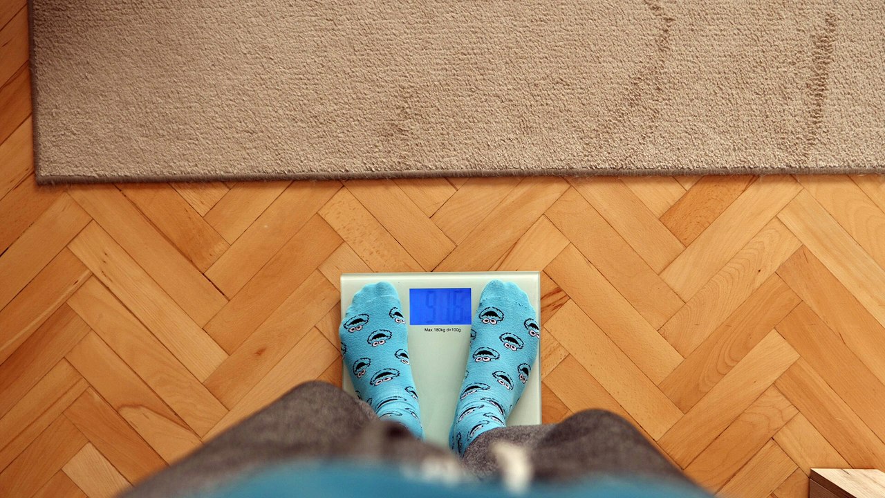 Why do businesses need traceable weights for compliance checks?
