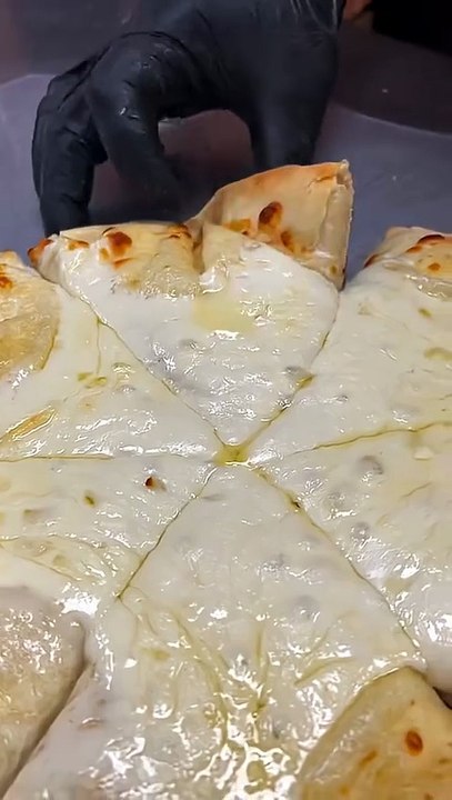 POV you order a triple cheese pizza 🤤