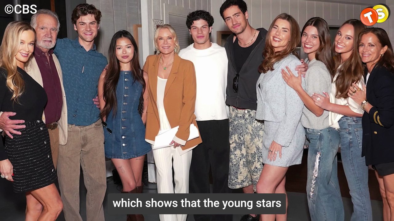 Laneya Grace and Sydney Bullock Feuding Off Screen