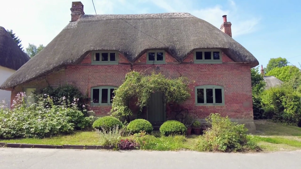 Escape To The Country S26E34 | North Wessex Downs Cottage Dream with Rose Garden