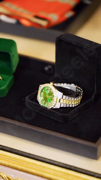 She Was Murdered . Now, Shes Back For Revenge And An Unexpected Love Changes Everything