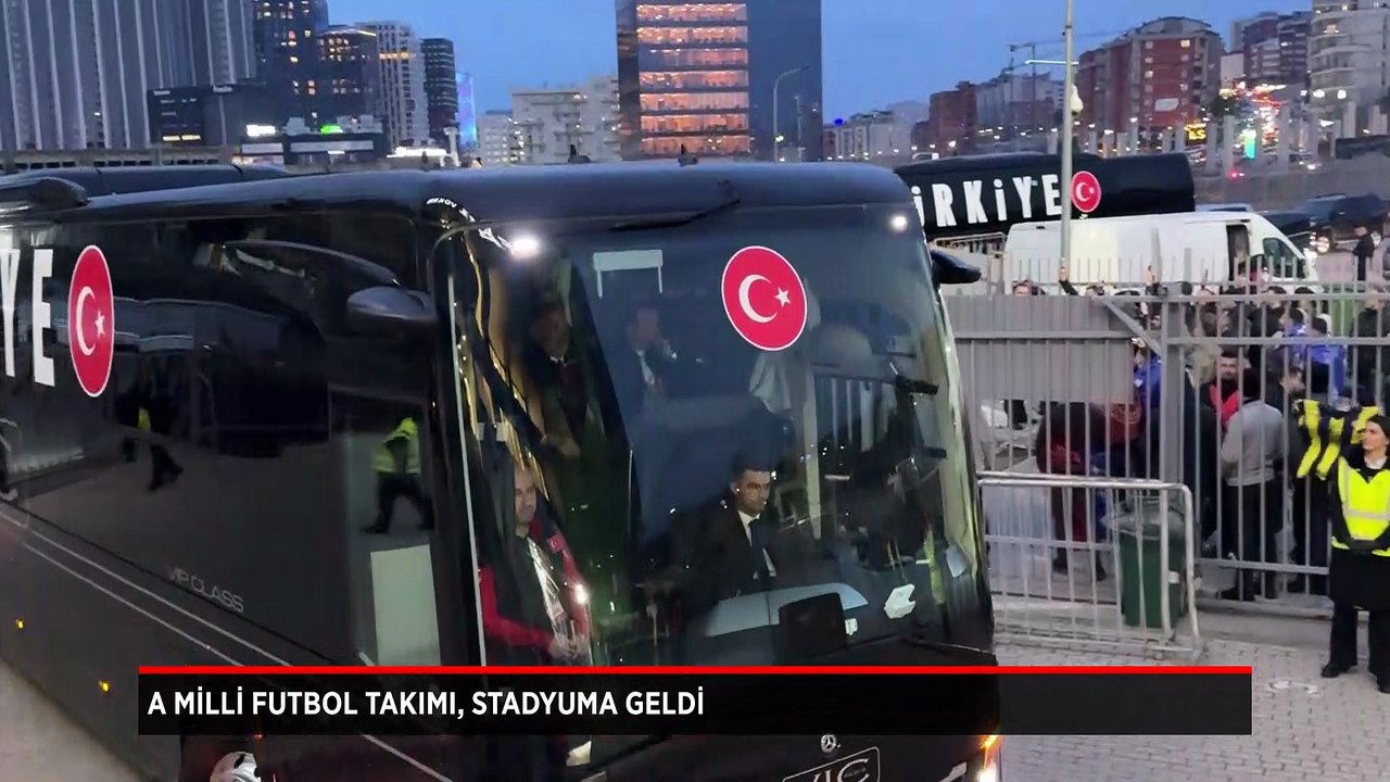 A Milli Futbol Takımı, stadyuma geldi