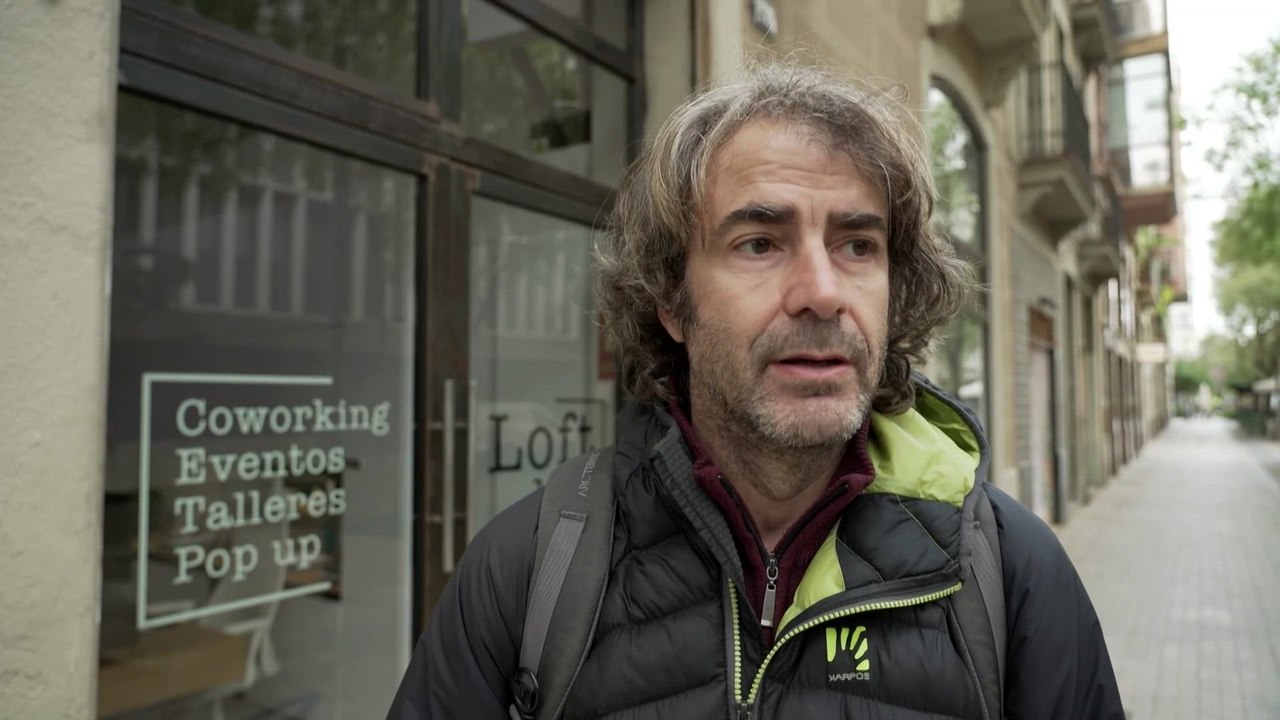 ENCUESTA ESPAÑOLES: ¿Debería ESPAÑA dejar a ESTADOS UNIDOS sobrevolar SU territorio?